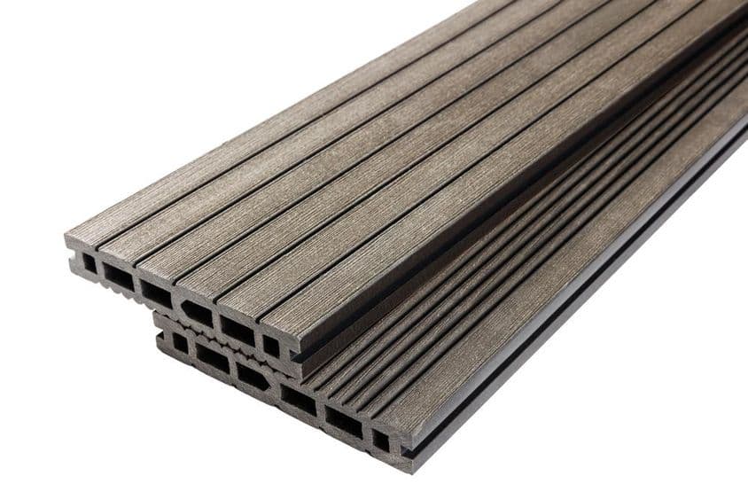 Fa műanyag kompozit terasz deszkák.