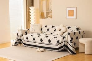 Kényelmes négylevelű lóhere remény hit szeretet szerencse takaró kanapéra.